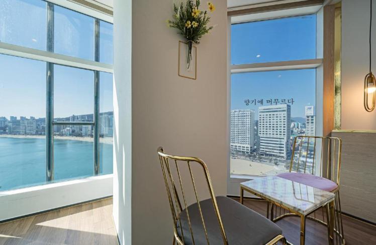 Gwangalli Hotel Primavera In Busan Exterior photo